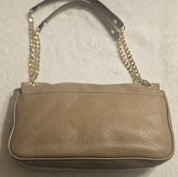 Michael Kors Fulton Pebbled Leather Taupe Shoulder Gold Chain Convertible Bag - Picture 4 of 7